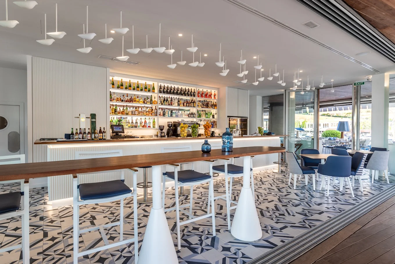Restaurant Bar